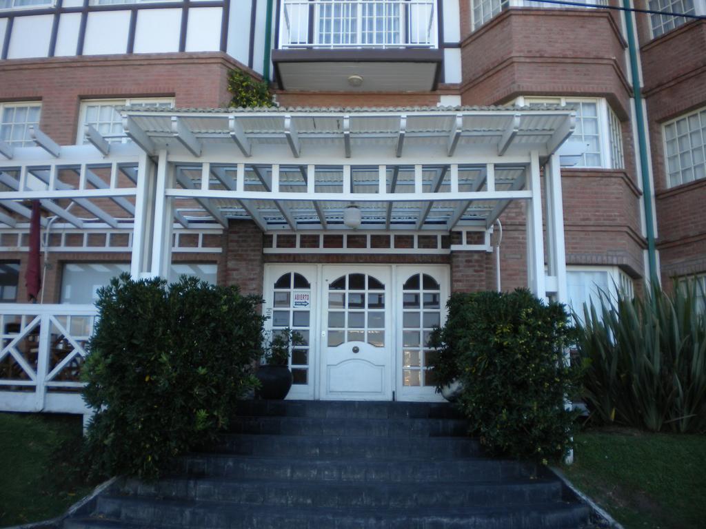 Gemelos Apart Villa Gesell Buitenkant foto
